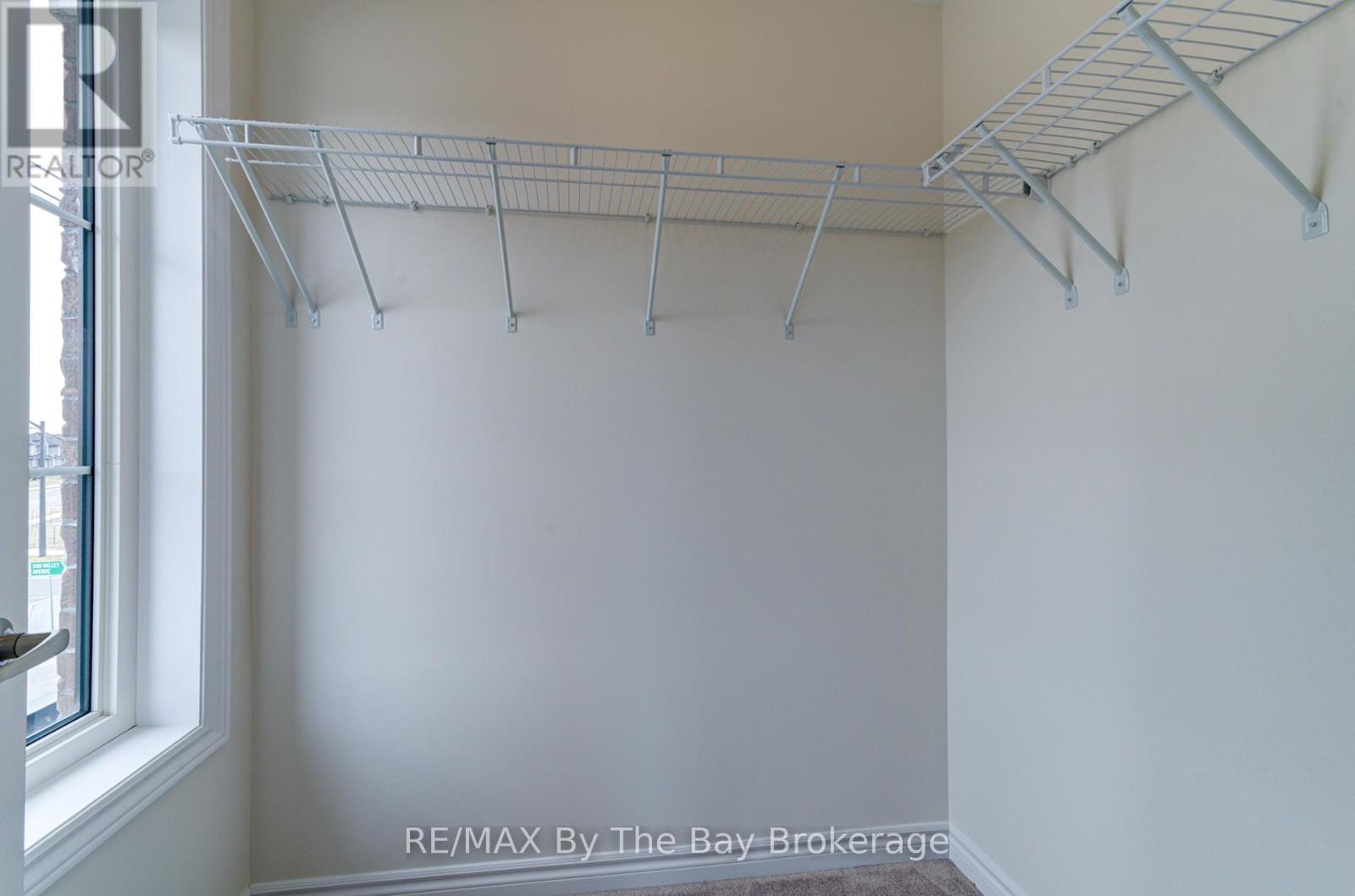 105 Sun Valley Avenue, Wasaga Beach, Ontario  L9Z 0N8 - Photo 40 - S12244158