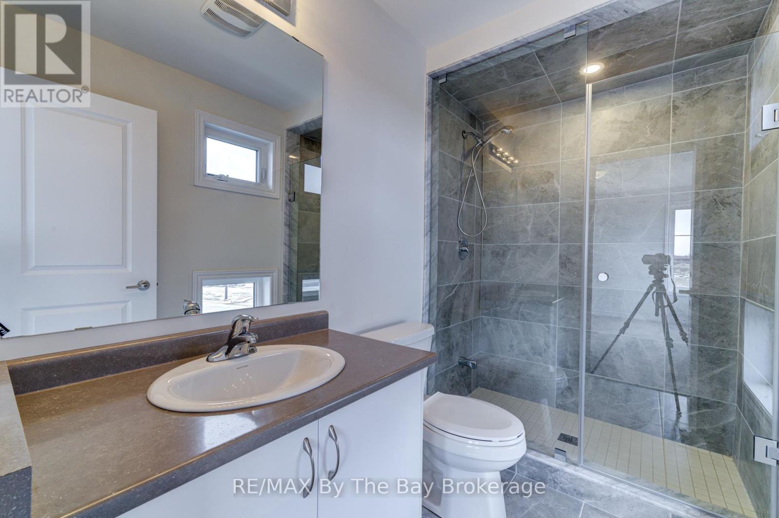 105 Sun Valley Avenue, Wasaga Beach, Ontario  L9Z 0N8 - Photo 46 - S12244158