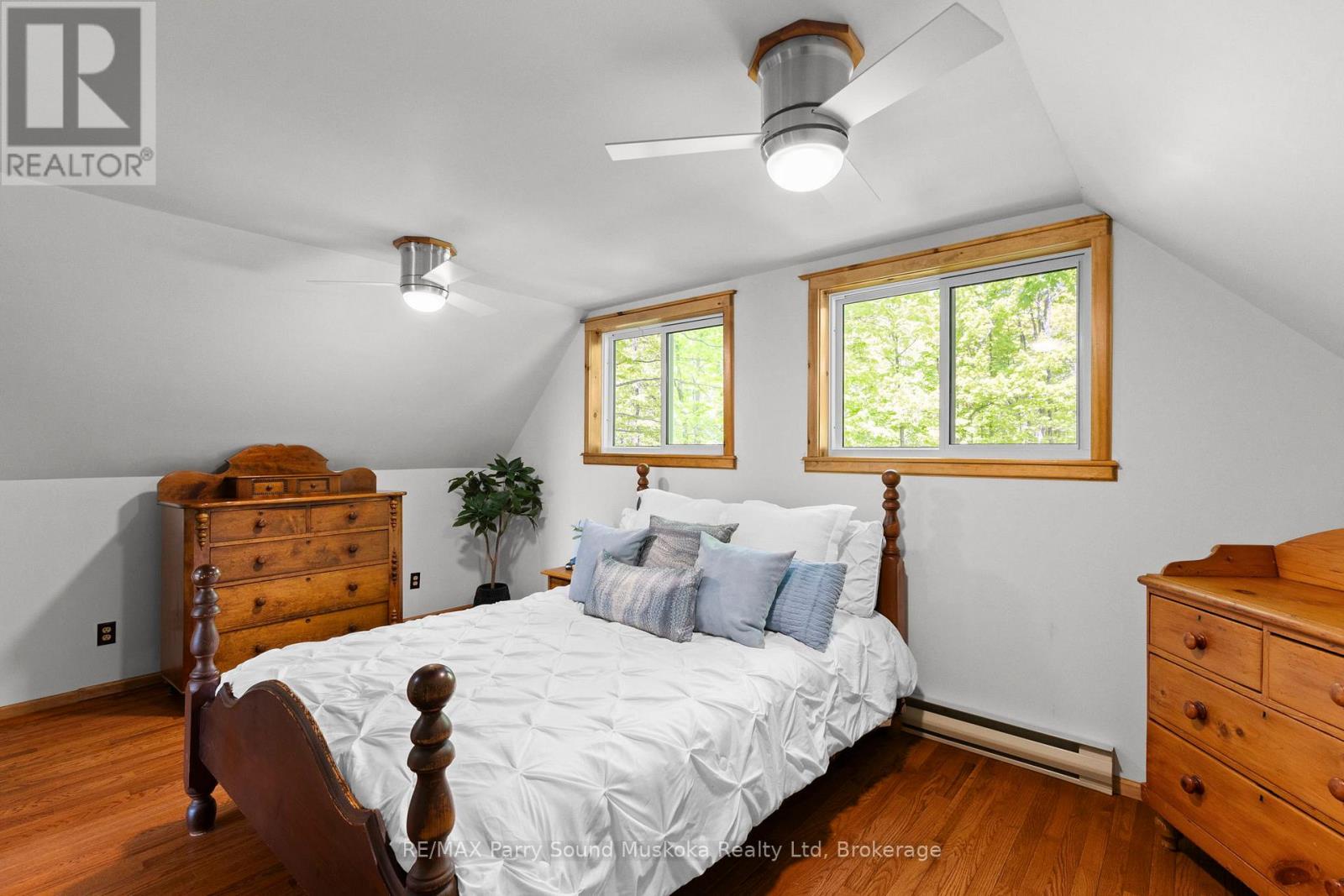 3 Fire Route 100 Road, Mckellar, Ontario  P0G 1C0 - Photo 11 - X12244085