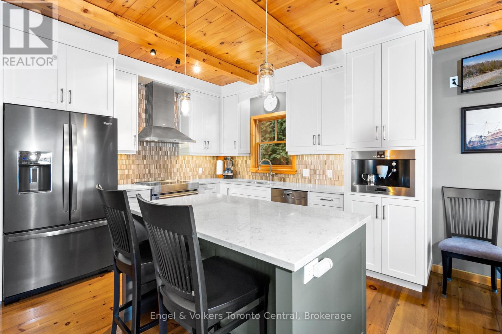 54 William Street, Northern Bruce Peninsula, Ontario  N0H 1W0 - Photo 11 - X12244115