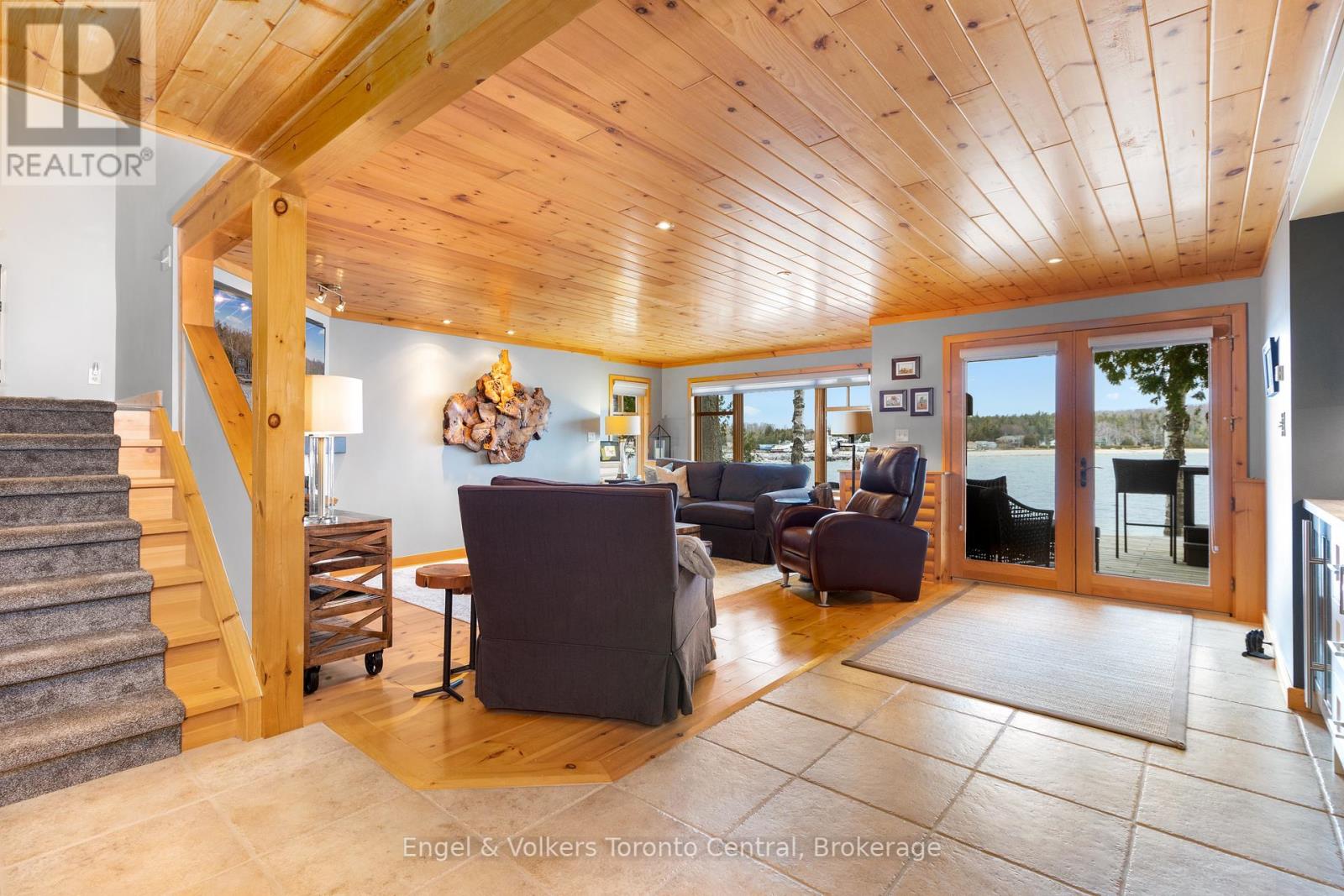 54 William Street, Northern Bruce Peninsula, Ontario  N0H 1W0 - Photo 21 - X12244115