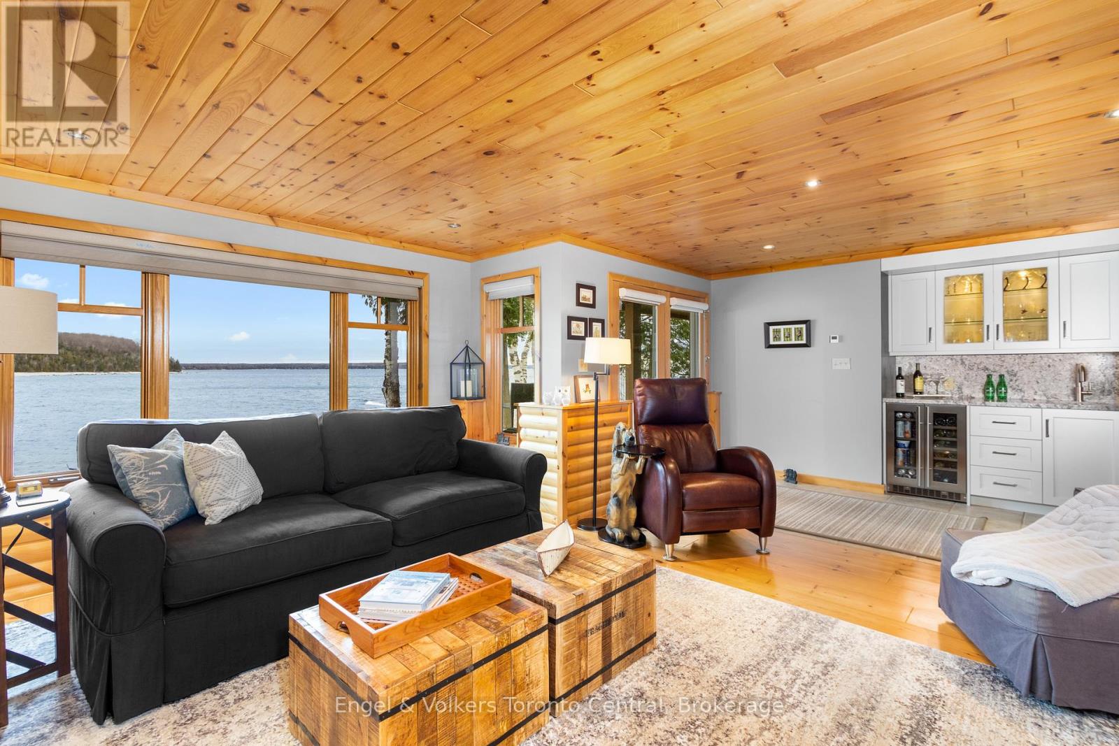 54 William Street, Northern Bruce Peninsula, Ontario  N0H 1W0 - Photo 23 - X12244115