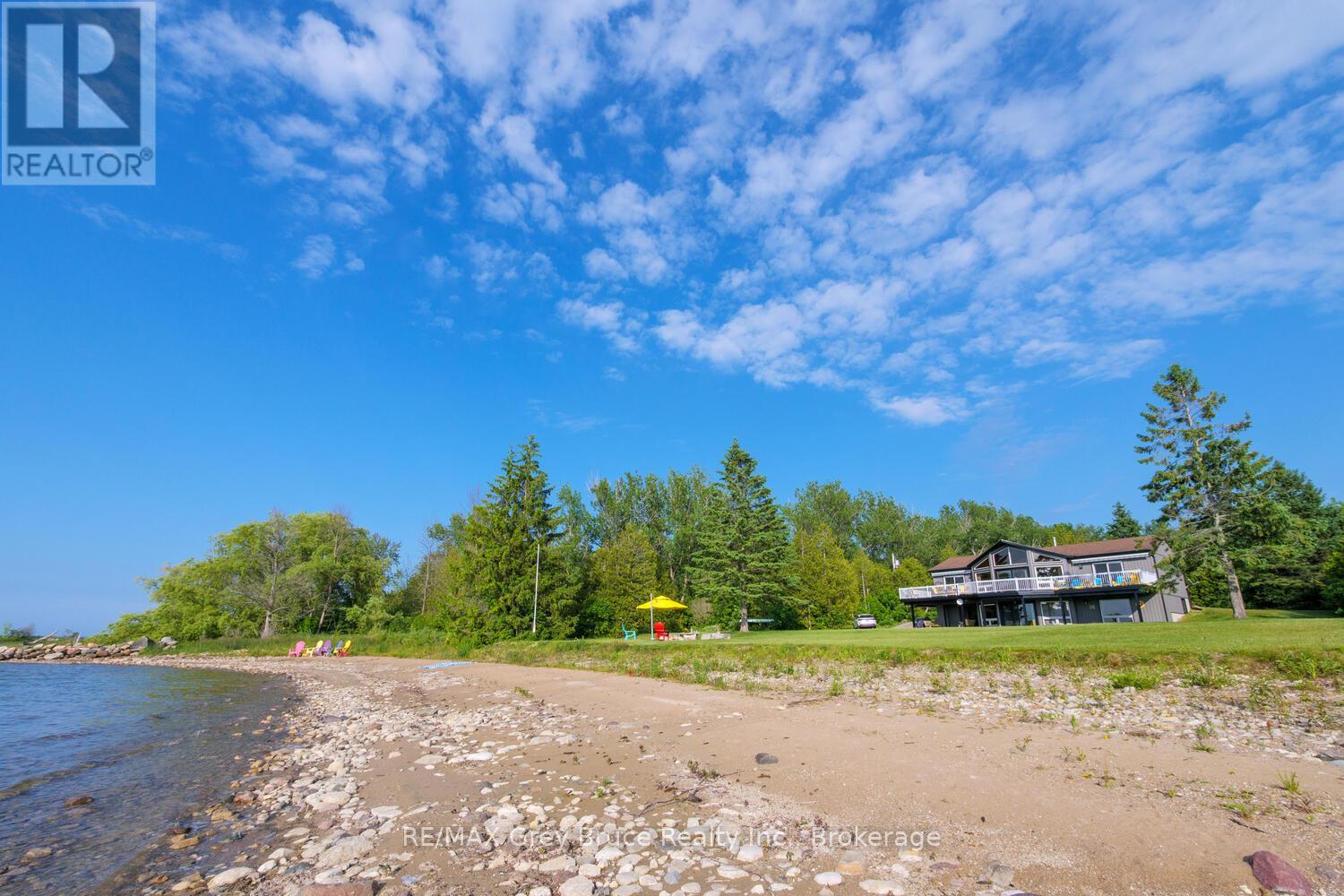 501219 Grey Road 1 Road, Georgian Bluffs, Ontario  N0H 2T0 - Photo 1 - X12244177