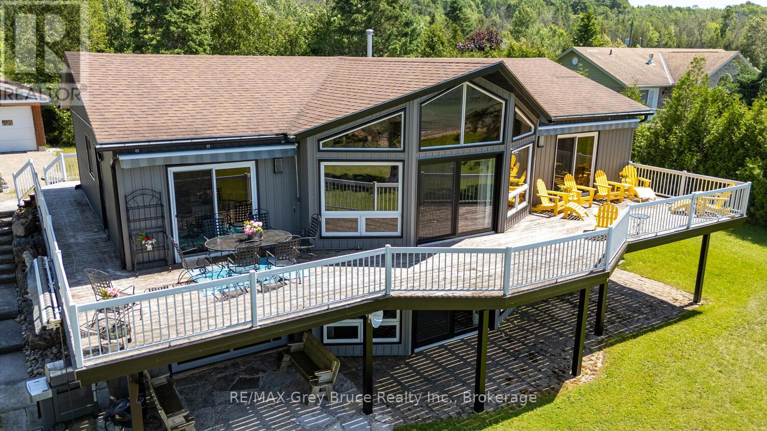 501219 Grey Road 1 Road, Georgian Bluffs, Ontario  N0H 2T0 - Photo 37 - X12244177