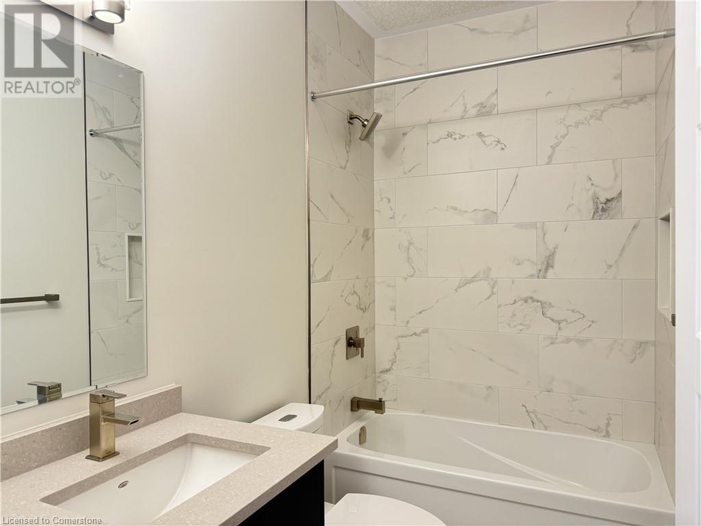 142 Foamflower Place Unit# B22, Waterloo, Ontario  N2V 0J1 - Photo 4 - 40741545