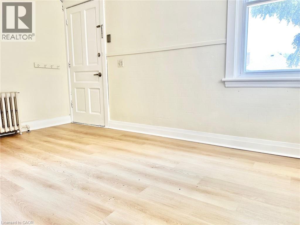 215 Rosewood Road, Hamilton, Ontario  L8K 3J5 - Photo 17 - 40745065