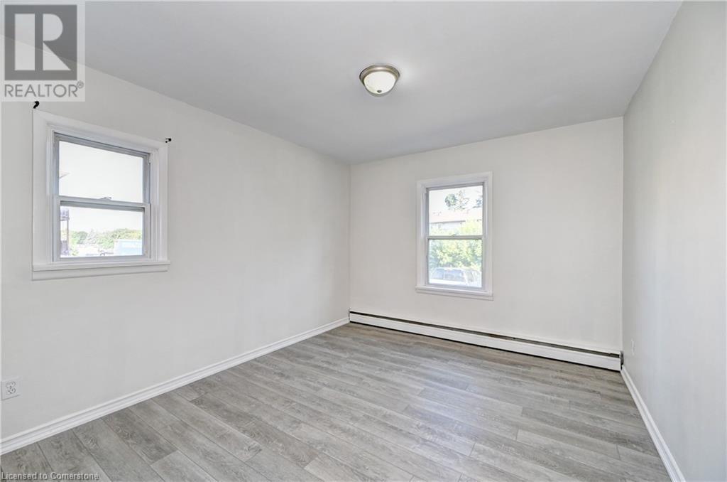 1230 Queens Boulevard Unit# 2, Kitchener, Ontario  N2M 1C3 - Photo 12 - 40745015