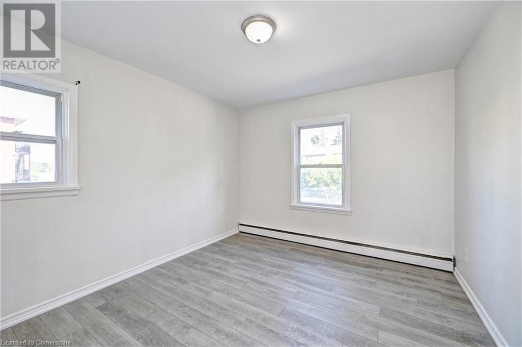 1230 Queens Boulevard Unit# 2, Kitchener, Ontario  N2M 1C3 - Photo 13 - 40745015