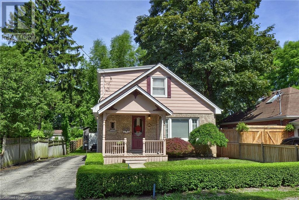 199 1/2 DUNDAS Lane, Cambridge, Ontario