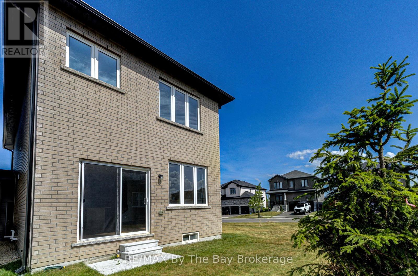 2 Autumn Drive, Wasaga Beach, Ontario  L9Z 0K7 - Photo 50 - S12244504