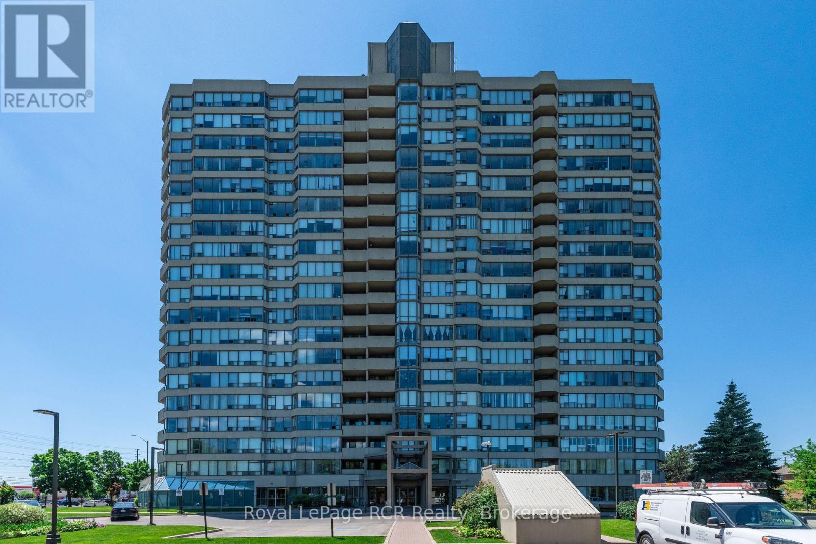 209 - 700 CONSTELLATION DRIVE, Mississauga, Ontario