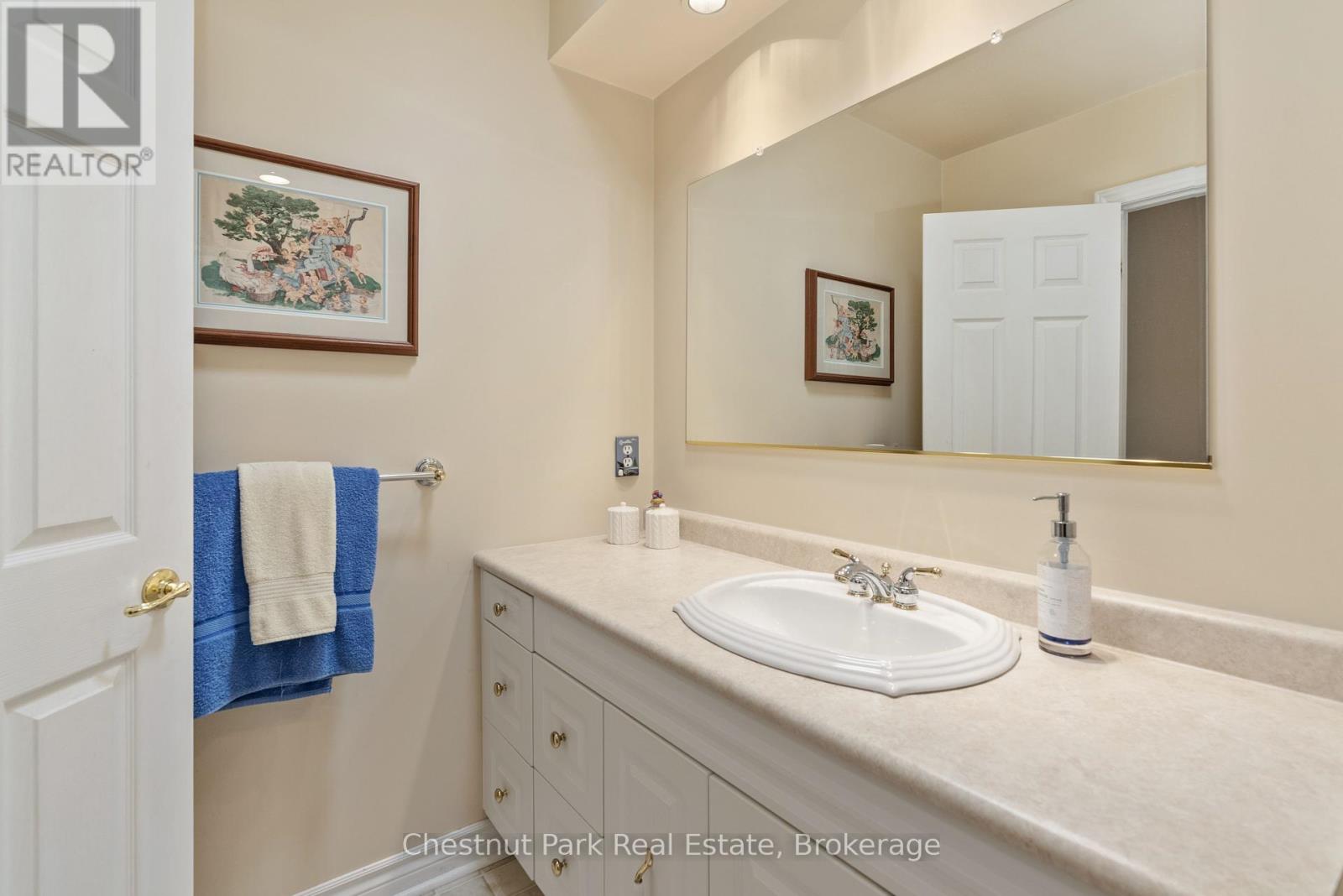 652 North Waseosa Lake Road, Huntsville, Ontario  P1H 2J4 - Photo 18 - X12244522