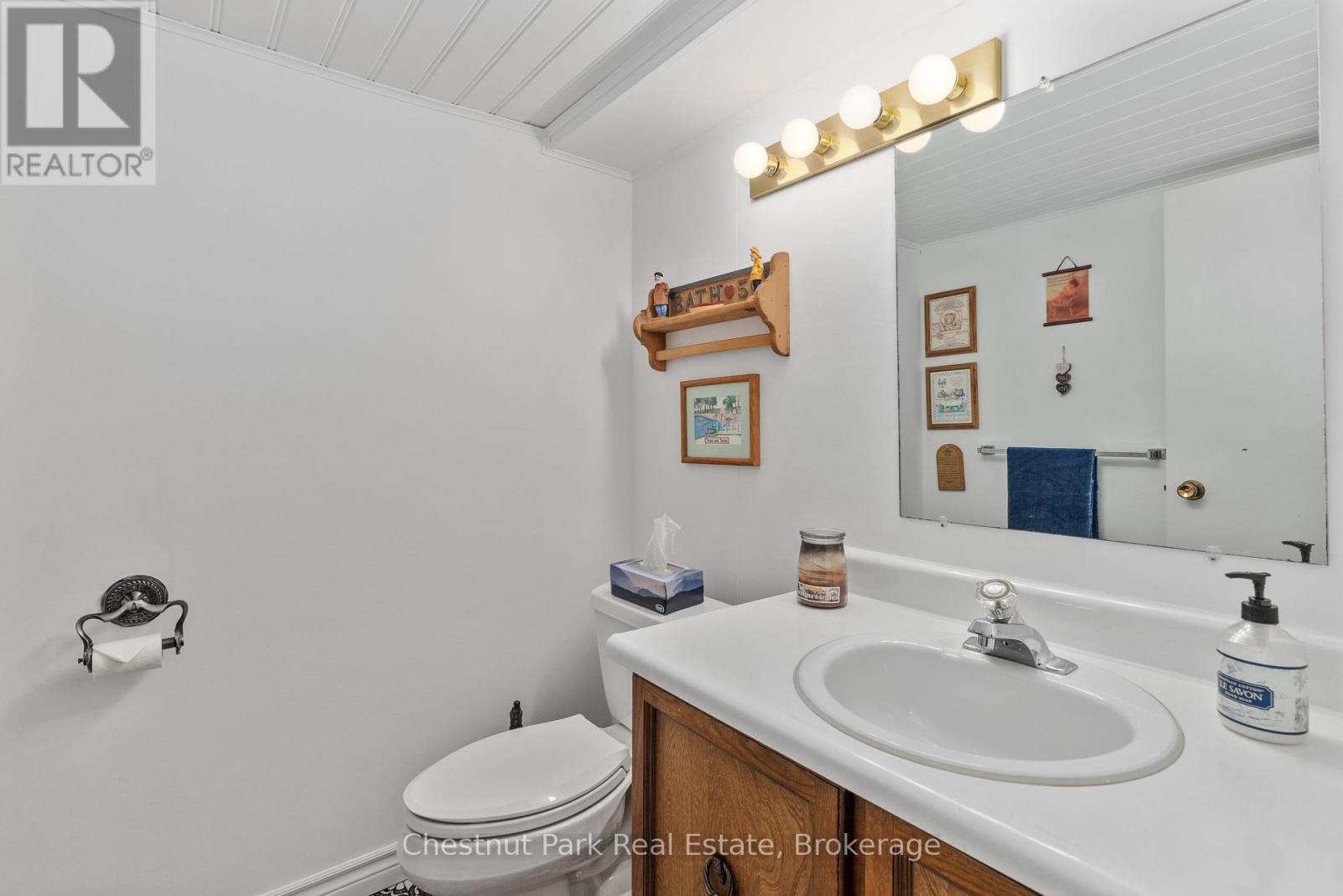 652 North Waseosa Lake Road, Huntsville, Ontario  P1H 2J4 - Photo 28 - X12244522