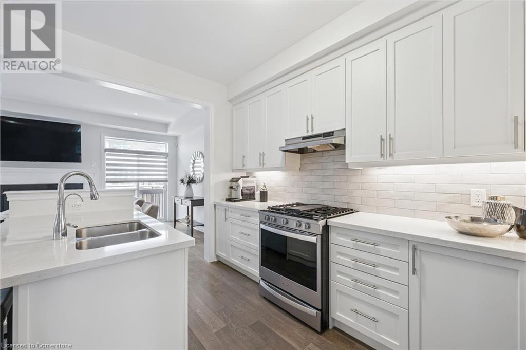 3313 Jacob Way, Oakville, Ontario  L6M 5J9 - Photo 10 - 40729060