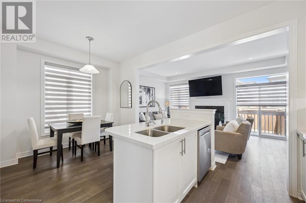 3313 Jacob Way, Oakville, Ontario  L6M 5J9 - Photo 11 - 40729060