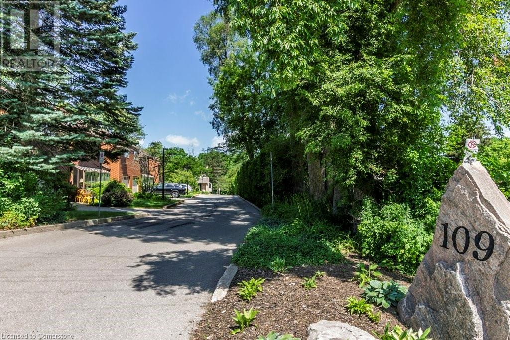109 Wilson Street W Unit# 14, Ancaster, Ontario  L9G 1N4 - Photo 3 - 40745019