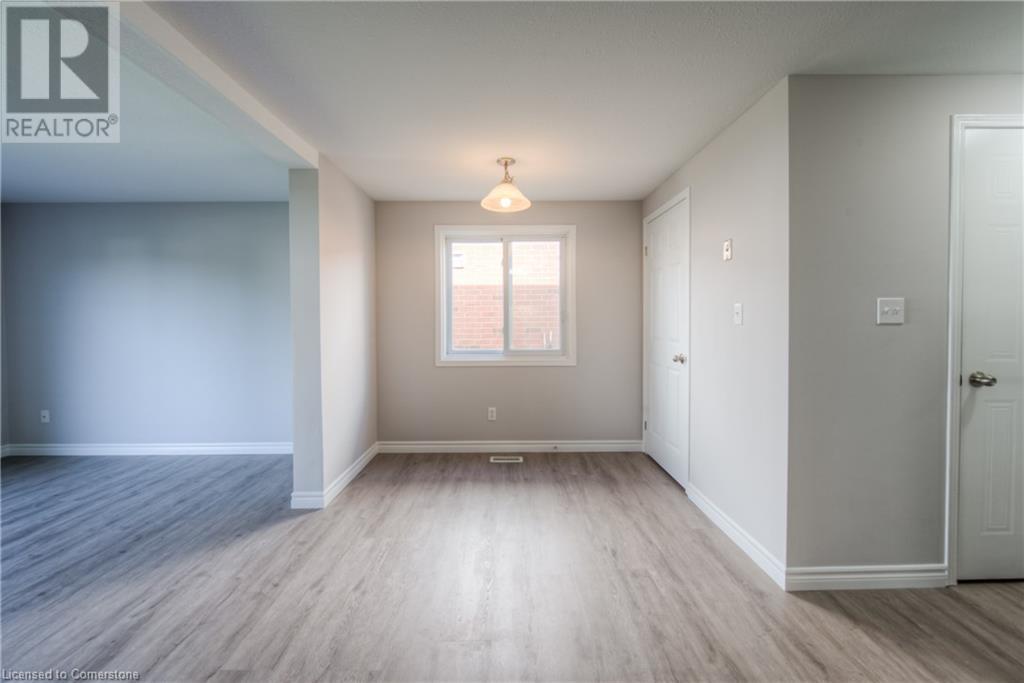 27 Hackberry Street, Kitchener, Ontario  N2E 3R9 - Photo 10 - 40744994