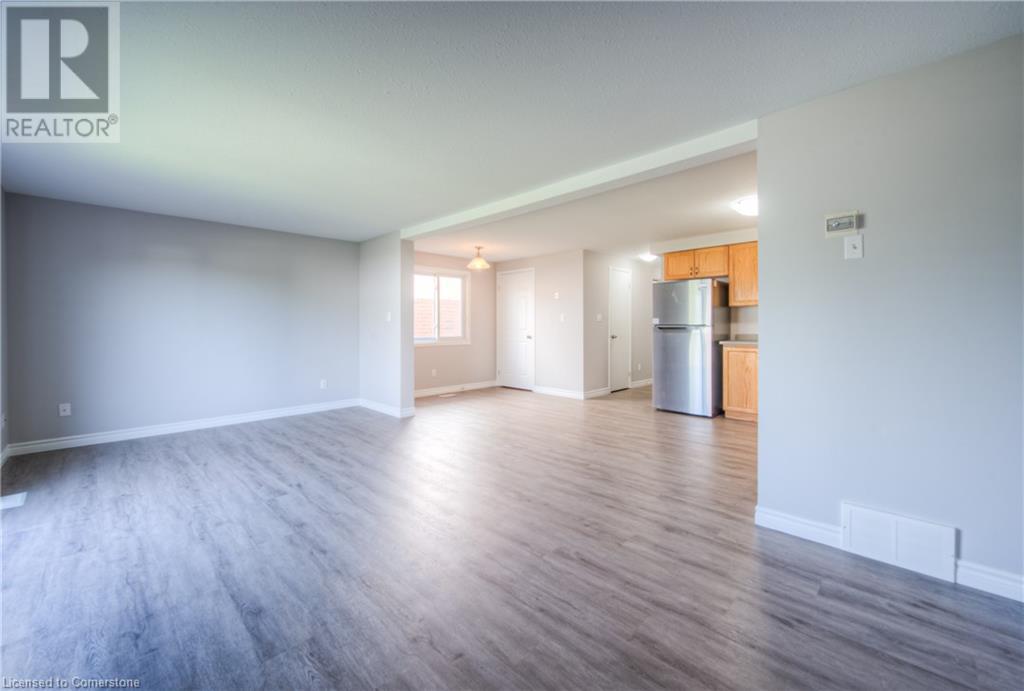 27 Hackberry Street, Kitchener, Ontario  N2E 3R9 - Photo 11 - 40744994