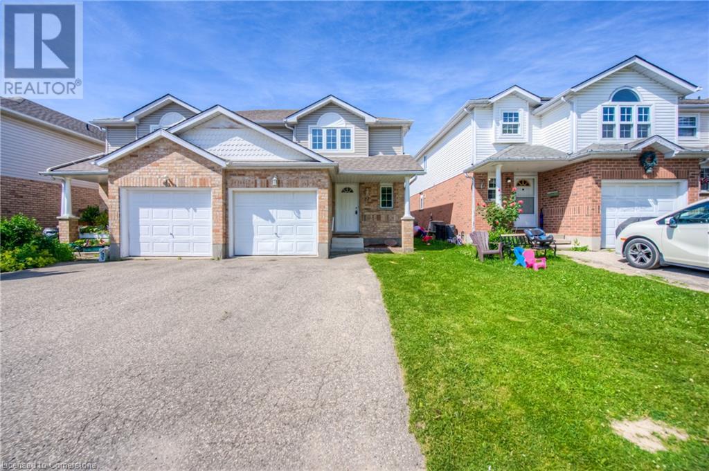27 Hackberry Street, Kitchener, Ontario  N2E 3R9 - Photo 3 - 40744994