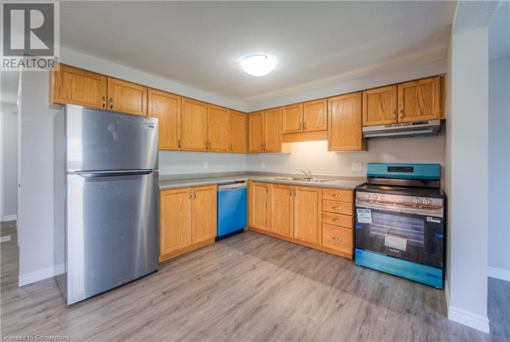27 Hackberry Street, Kitchener, Ontario  N2E 3R9 - Photo 7 - 40744994