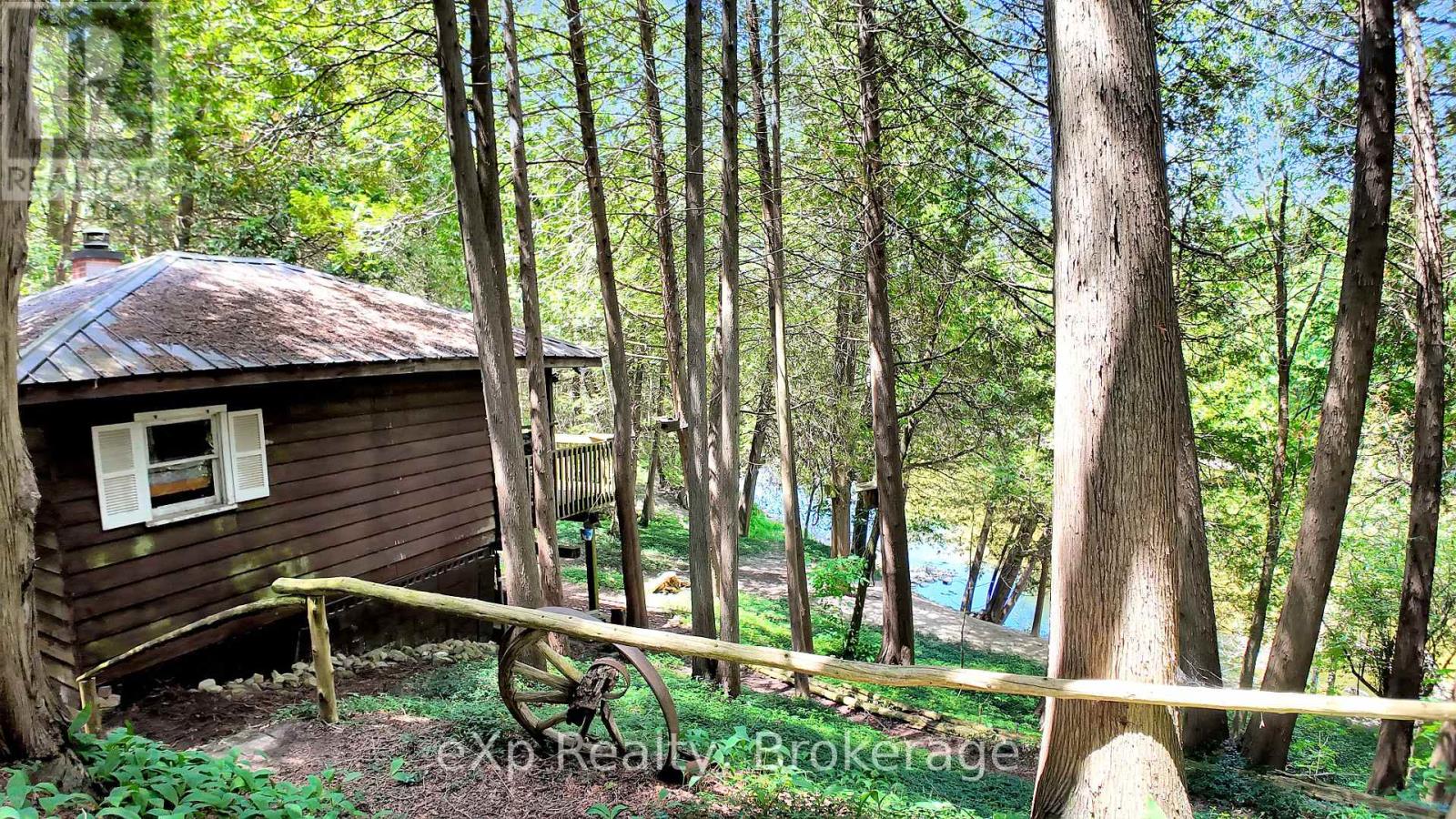 159 Maple Hill Road, Brockton, Ontario  N0G 2V0 - Photo 3 - X12244572