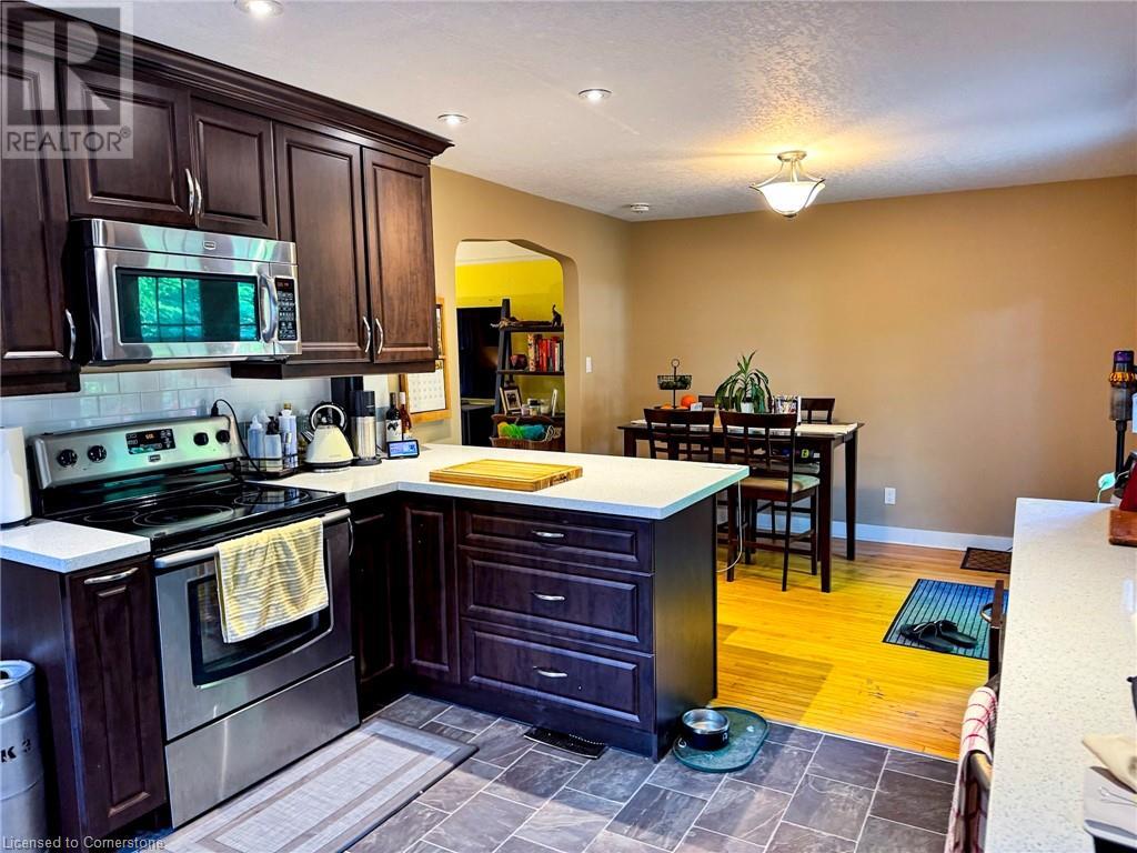 125 Brock Street, Kitchener, Ontario  N2M 1X2 - Photo 2 - 40745132