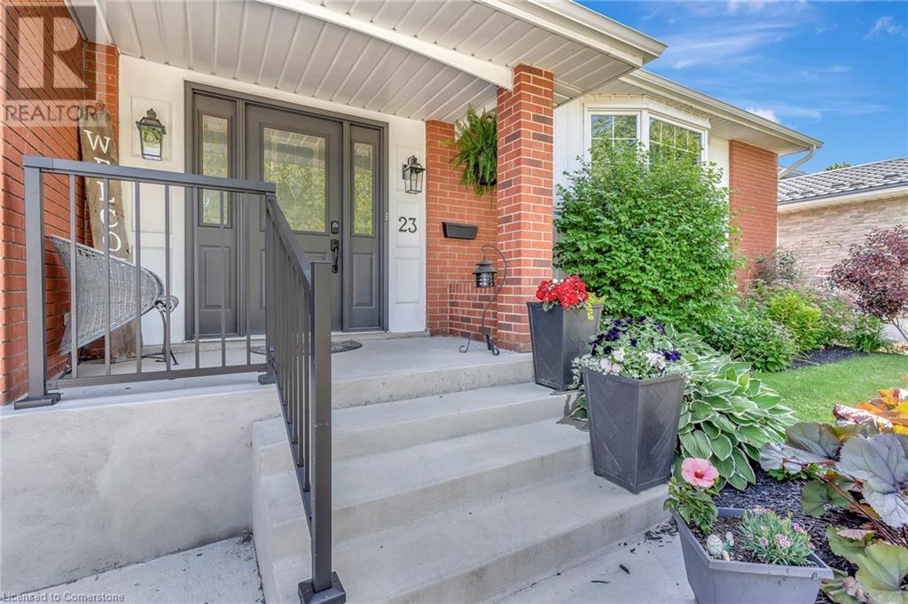 23 Meadowbrook Drive, Kitchener, Ontario  N2N 1E5 - Photo 3 - 40744965
