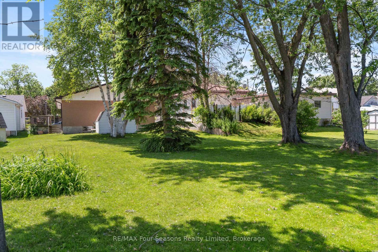 63 Rodney Street, Collingwood, Ontario  L9Y 1C9 - Photo 30 - S12244774