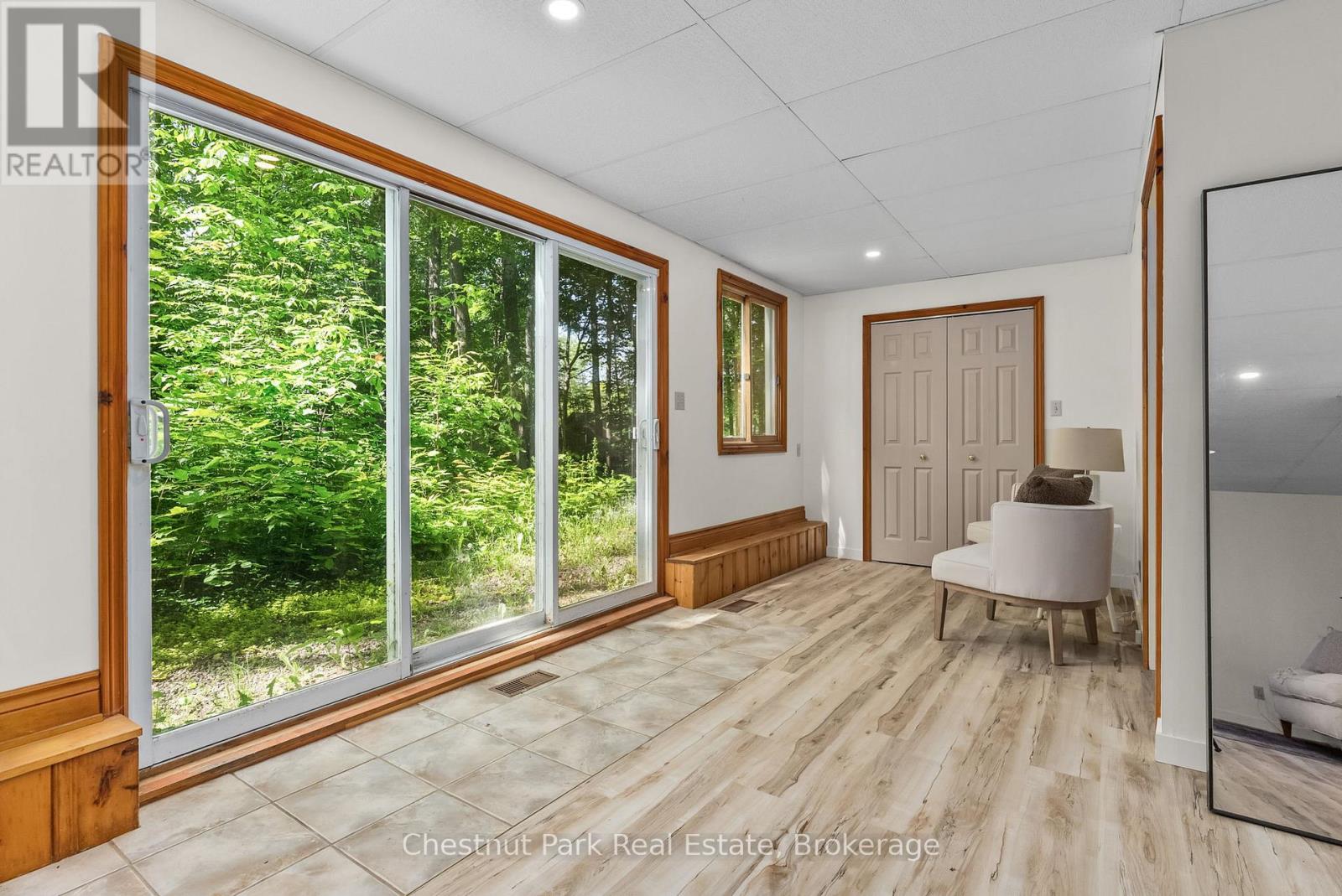 115 Woodland Drive, Huntsville, Ontario  P1H 1A7 - Photo 22 - X12244688