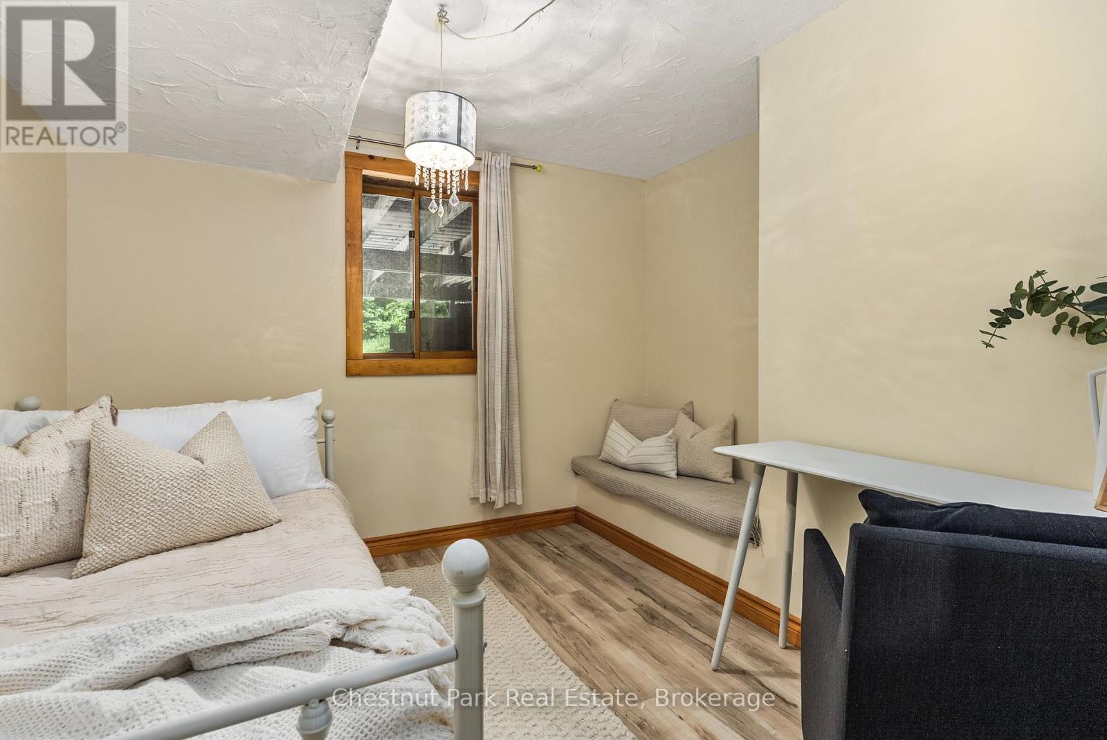 115 Woodland Drive, Huntsville, Ontario  P1H 1A7 - Photo 24 - X12244688