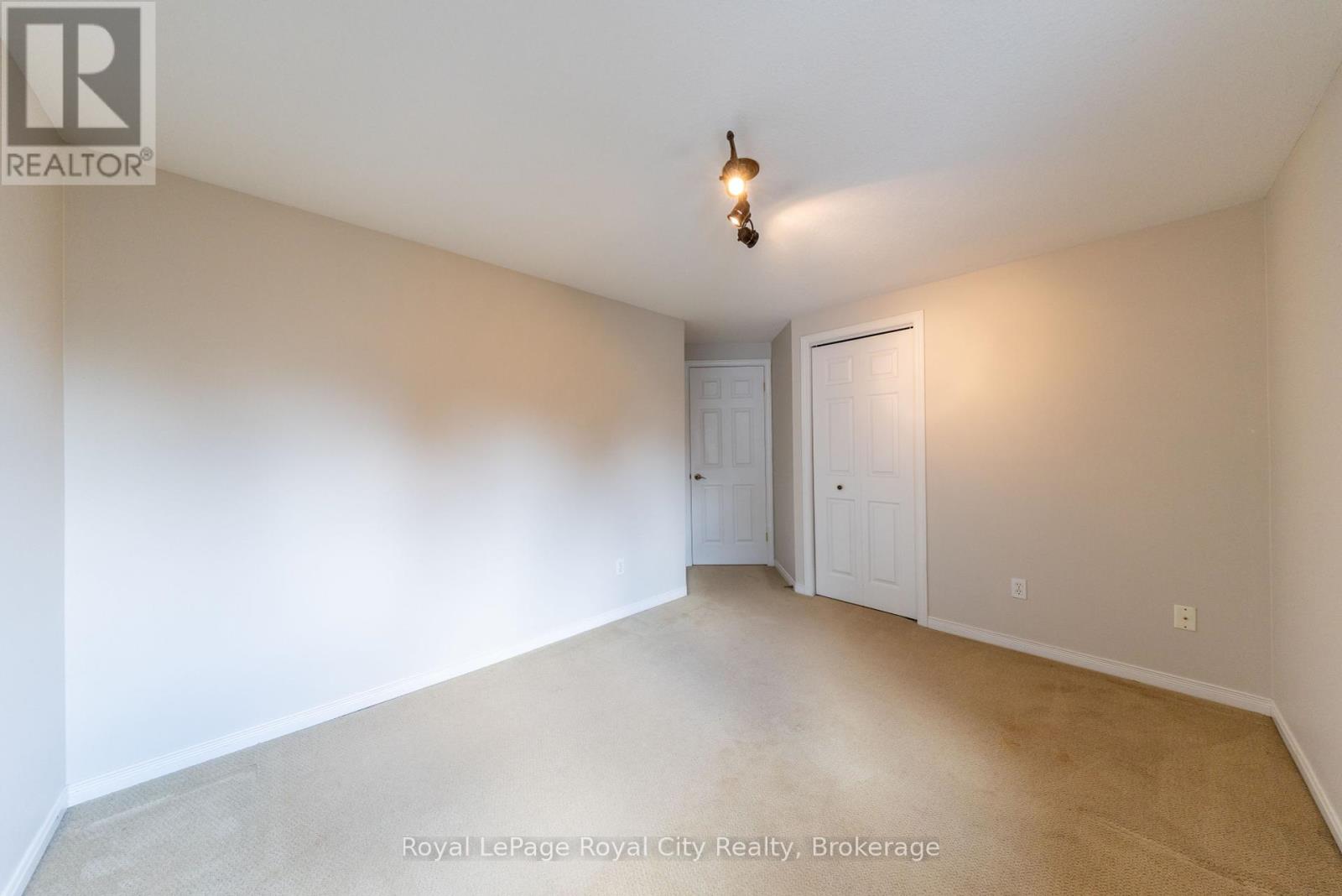 12 Burke Court, Guelph, Ontario  N1L 1J2 - Photo 23 - X12244703