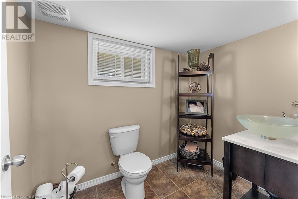 483 Scholfield Avenue N, Welland, Ontario  L3B 1N3 - Photo 21 - 40745131