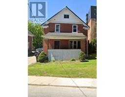 179 REGINA Street N, Waterloo, Ontario