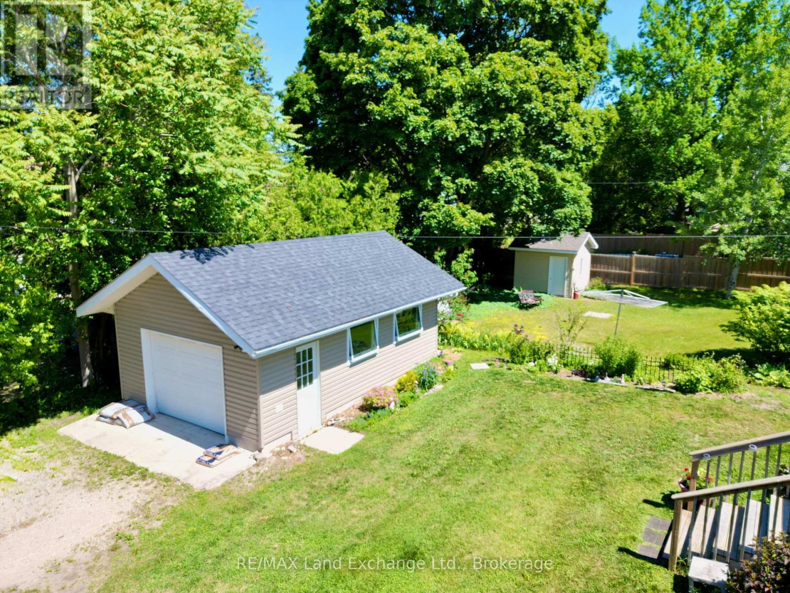 149 Victoria Street S, Saugeen Shores, Ontario  N0H 2L0 - Photo 2 - X12244822