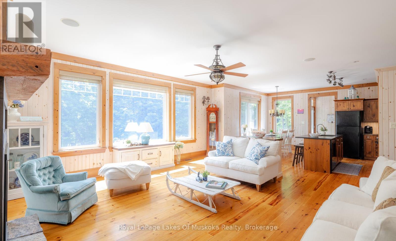 42 Menominee Lake Road, Huntsville, Ontario  P1H 1J3 - Photo 18 - X12244844