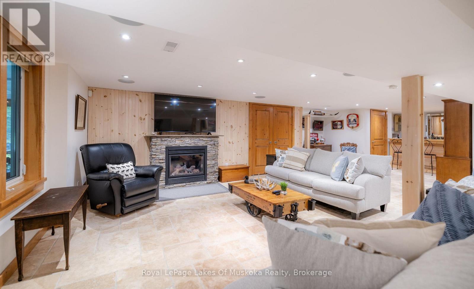 42 Menominee Lake Road, Huntsville, Ontario  P1H 1J3 - Photo 27 - X12244844