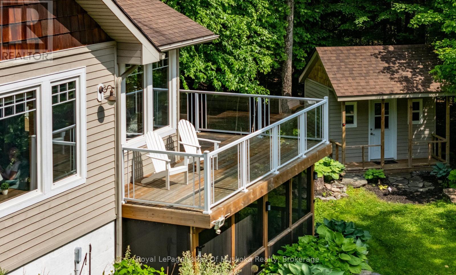 42 Menominee Lake Road, Huntsville, Ontario  P1H 1J3 - Photo 4 - X12244844