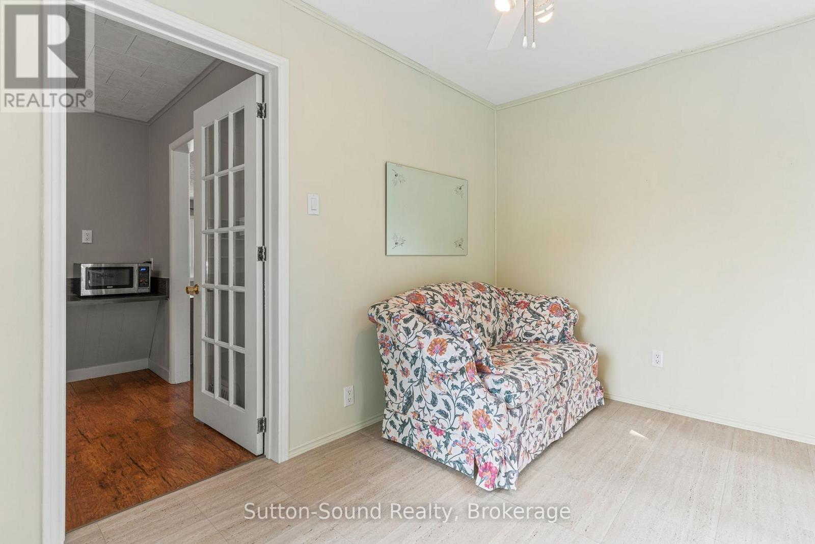 399 7th Avenue E, Owen Sound, Ontario  N4K 2W8 - Photo 17 - X12244850