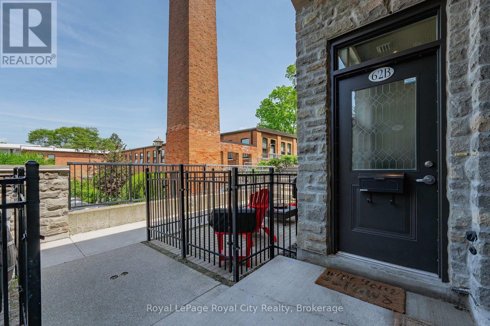 62b Cardigan Street, Guelph, Ontario  N1H 0A4 - Photo 10 - X12244931