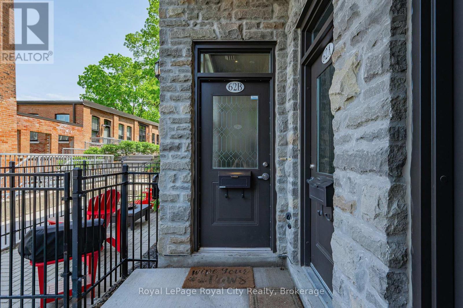 62b Cardigan Street, Guelph, Ontario  N1H 0A4 - Photo 11 - X12244931