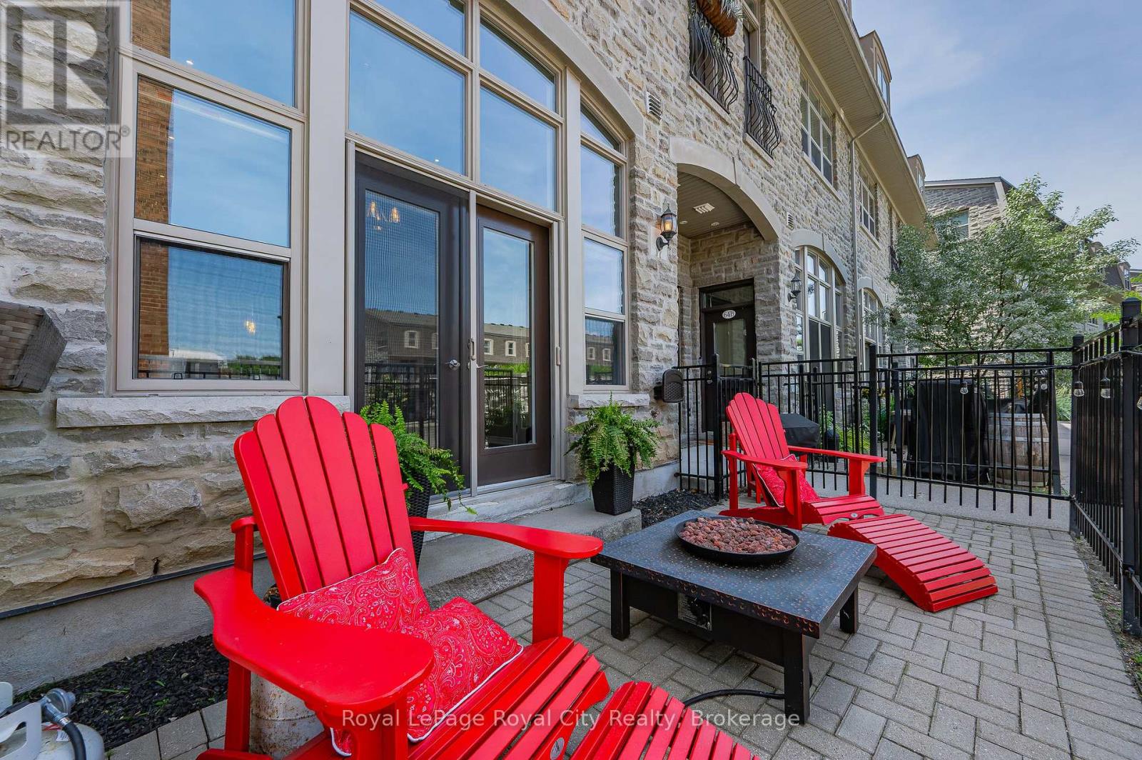 62b Cardigan Street, Guelph, Ontario  N1H 0A4 - Photo 41 - X12244931