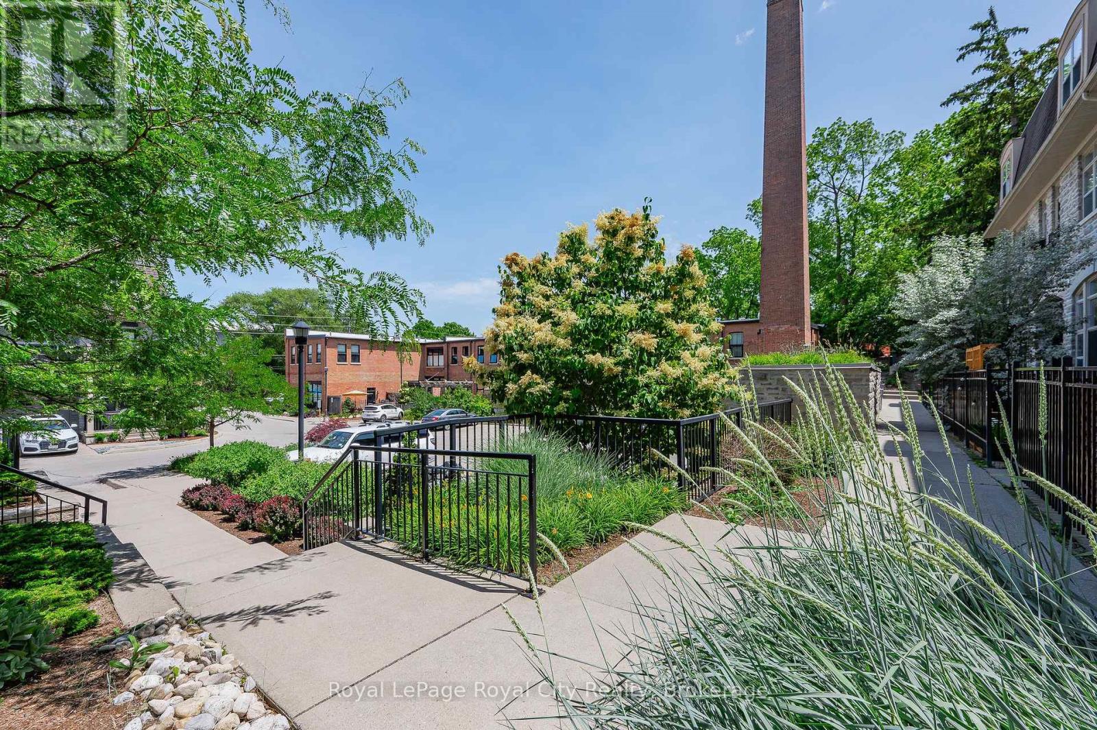 62b Cardigan Street, Guelph, Ontario  N1H 0A4 - Photo 5 - X12244931
