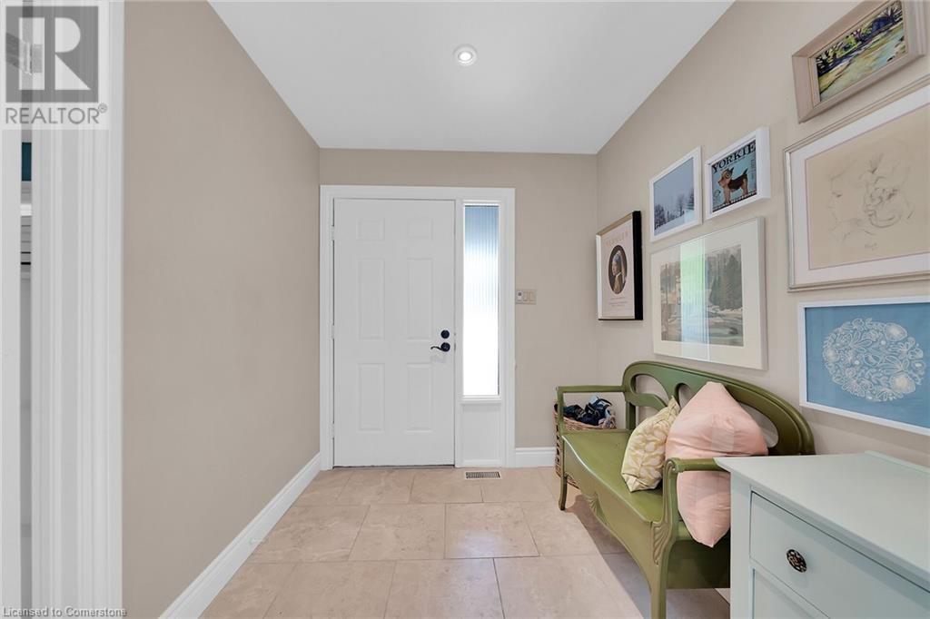 12 Vance Crescent, Waterdown, Ontario  L8B 0B8 - Photo 4 - 40744903