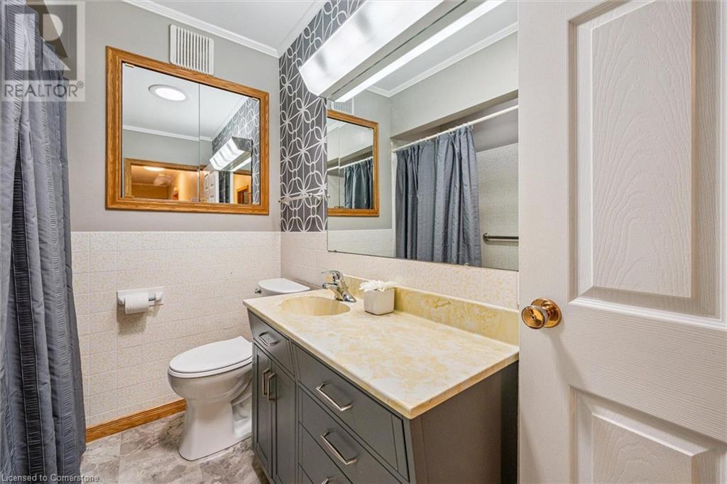 6618 Laird Road W, Guelph, Ontario  N1H 6J3 - Photo 14 - 40744922