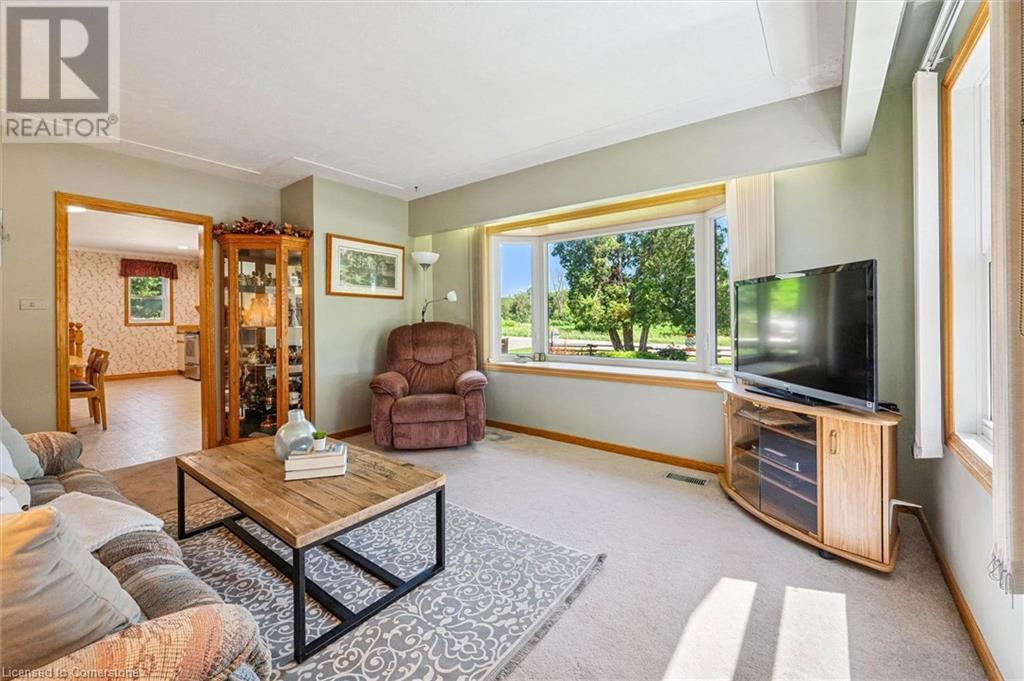6618 Laird Road W, Guelph, Ontario  N1H 6J3 - Photo 8 - 40744922