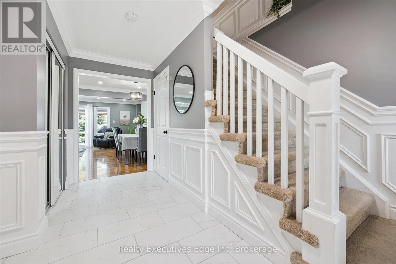 147 Gatehouse Drive, Cambridge, Ontario  N1P 1E5 - Photo 7 - X12245192