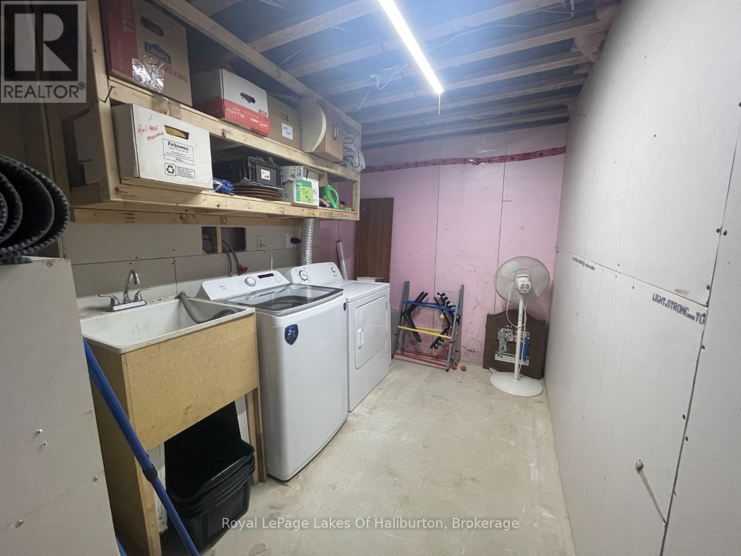 1701 Claude Brown Road, Minden Hills, Ontario  K0M 2K0 - Photo 27 - X12245253