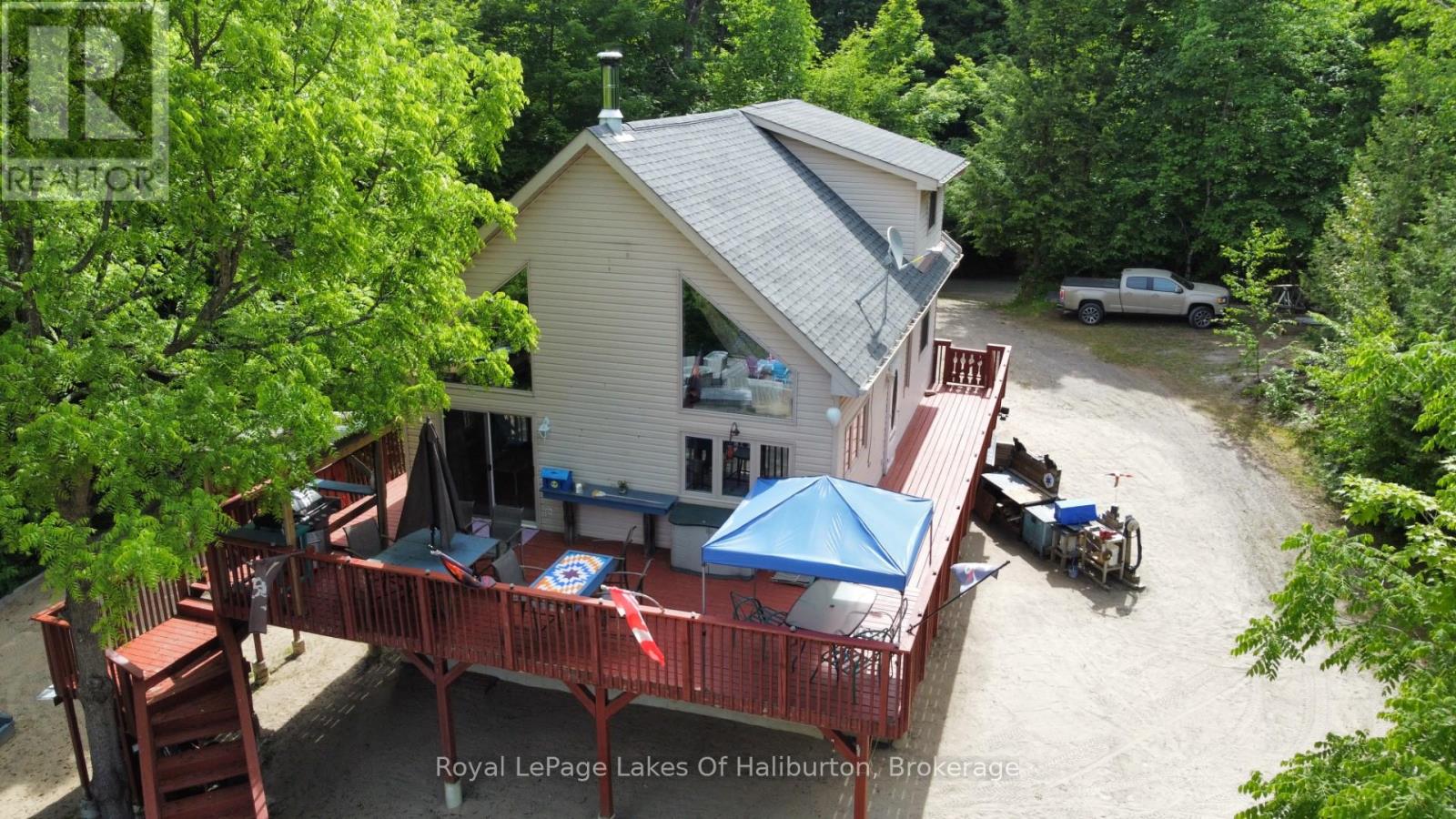 1701 Claude Brown Road, Minden Hills, Ontario  K0M 2K0 - Photo 6 - X12245253