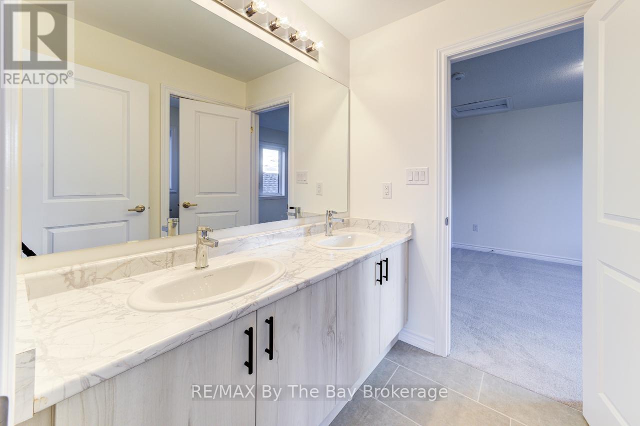 206 Mapleside Drive, Wasaga Beach, Ontario  L9Z 0L4 - Photo 27 - S12245353