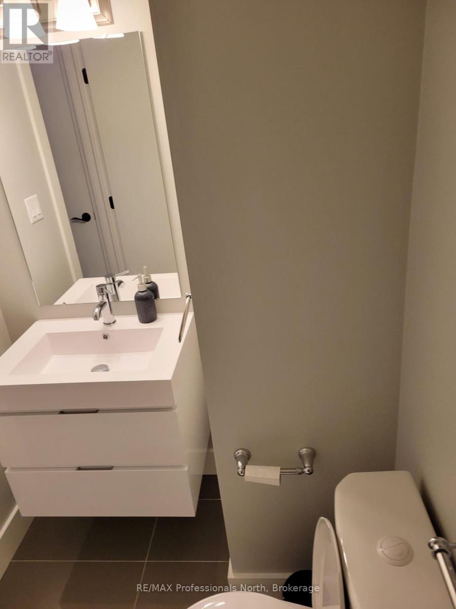 202 - 3 Tree Tops Lane, Huntsville, Ontario  P1H 1A9 - Photo 8 - X12245315